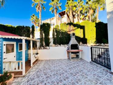 Bestaand - Villa - Orihuela Costa - Lomas de Campoamor-Las Ramblas