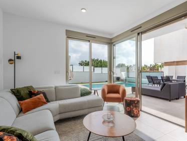 Bestaand - Villa - Orihuela Costa - Villamartin