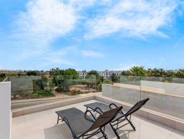 Bestaand - Villa - Orihuela Costa - Villamartin