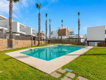 Bestaand - Villa - Orihuela Costa - Villamartin
