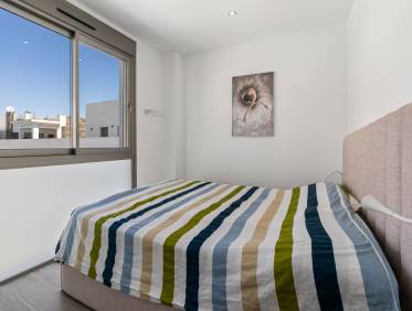 Bestaand - Villa - Orihuela Costa - Villamartin