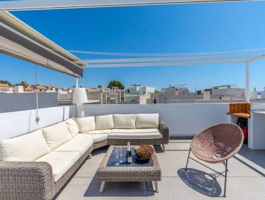 Bestaand - Villa - Orihuela Costa - Villamartin