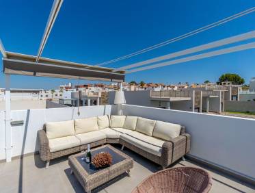Bestaand - Villa - Orihuela Costa - Villamartin