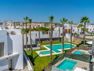 Bestaand - Villa - Orihuela Costa - Villamartin