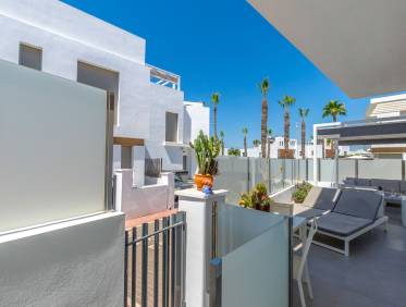 Bestaand - Villa - Orihuela Costa - Villamartin