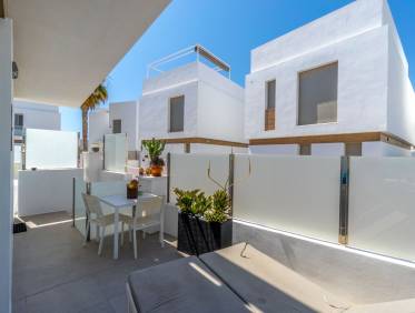 Bestaand - Villa - Orihuela Costa - Villamartin