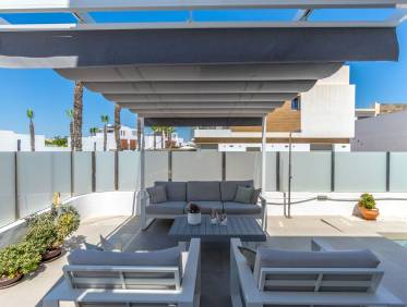 Bestaand - Villa - Orihuela Costa - Villamartin