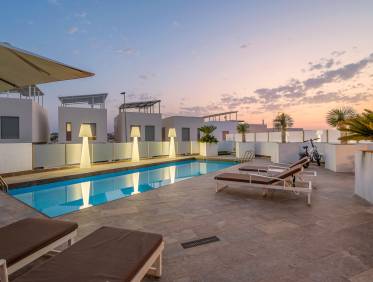 Bestaand - Villa - Orihuela Costa - Villamartin