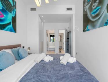 Bestaand - Villa - Orihuela Costa - Villamartin
