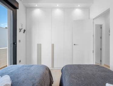 Bestaand - Villa - Orihuela Costa - Villamartin