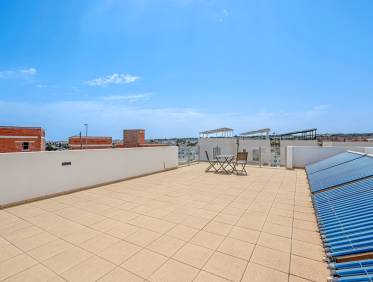 Bestaand - Villa - Orihuela Costa - Villamartin