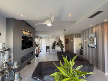 Bestaand - Villa - Orihuela Costa - Villamartin