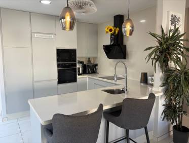 Bestaand - Villa - Orihuela Costa - Villamartin