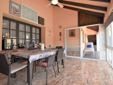 Bestaand - Villa - Orihuela Costa - Villamartin
