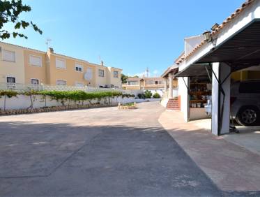 Bestaand - Villa - Orihuela Costa - Villamartin