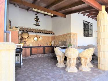 Bestaand - Villa - Orihuela Costa - Villamartin