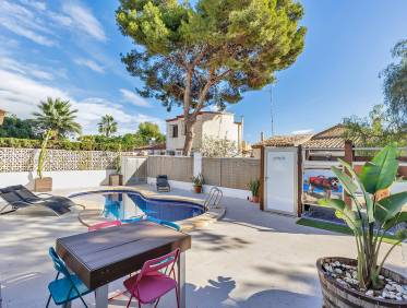 Bestaand - Villa - Orihuela Costa