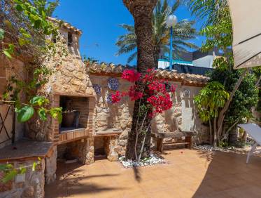 Bestaand - Villa - Orihuela Costa