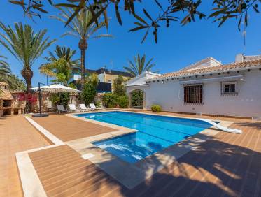 Bestaand - Villa - Orihuela Costa