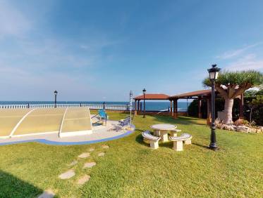 Bestaand - Villa - Orihuela Costa