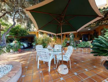 Bestaand - Villa - Orihuela Costa