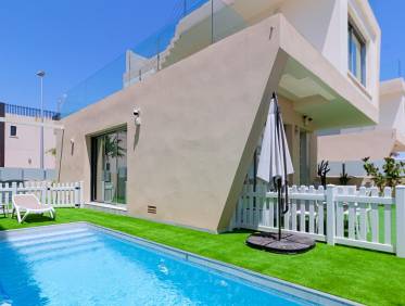 Bestaand - Villa - Pilar de la Horadada - PUEBLO LATINO