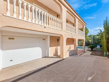 Bestaand - Villa - Torrevieja - Los Balcones