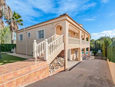 Bestaand - Villa - Torrevieja - Los Balcones