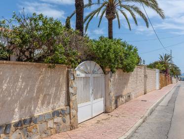 Bestaand - Villa - Torrevieja - Rocio del Mar