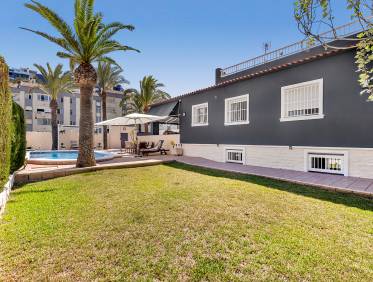 Bestaand - Villa - Torrevieja - Rocio del Mar