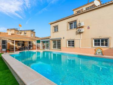 Bestaand - Villa - Torrevieja