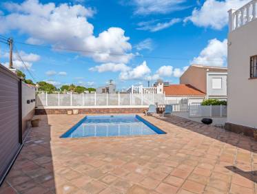 Bestaand - Villa - Torrevieja