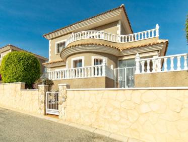 Bestaand - Villa - Torrevieja