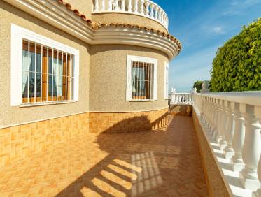Bestaand - Villa - Torrevieja