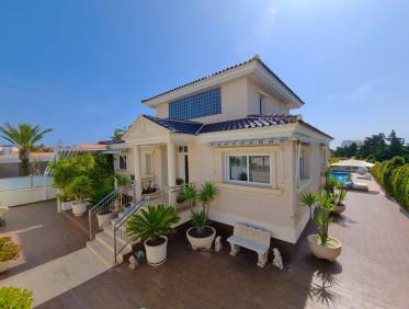 Bestaand - Villa - Torrevieja