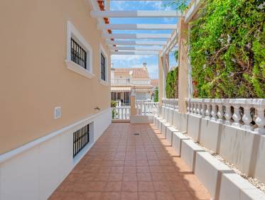 Bestaand - Villa - Torrevieja