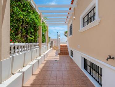 Bestaand - Villa - Torrevieja