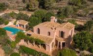 Finca - Bestaand - Jávea - LM-99103