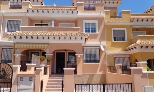 House - Bestaand - Torrevieja - Alicante