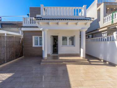 Lange tijd verhuur - Villa - Torrevieja - El Chaparral