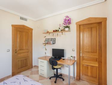Lange tijd verhuur - Villa - Torrevieja