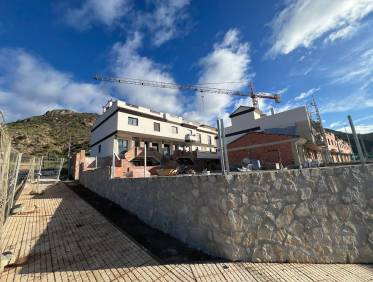 Nieuwbouw - Townhouse / Semi-detached - La Union - centro