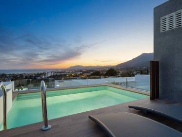 Nieuwbouw - Townhouse / Semi-detached - Marbella - Rio Real Golf
