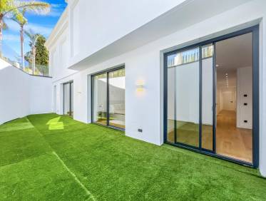Nieuwbouw - Villa - Marbella - Lomas De Marbella Club