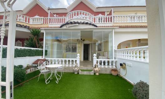 Townhouse / Semi-detached - Bestaand - Benijófar - Monte Azul/ El Dorado