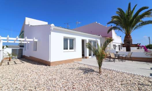 Townhouse / Semi-detached - Bestaand - Ciudad Quesada - Ciudad Quesada - Town