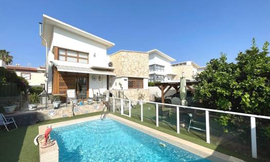 Townhouse / Semi-detached - Bestaand - Ciudad Quesada - Doña Pepa