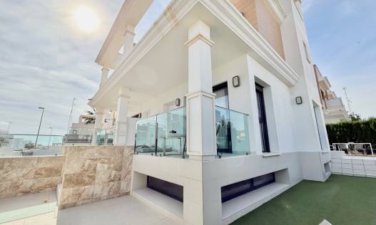 Townhouse / Semi-detached - Bestaand - Ciudad Quesada - Lo Marabu