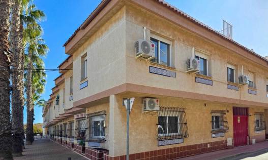 Townhouse / Semi-detached - Bestaand - Los Alcazares - Los Alcazares