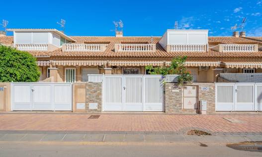 Townhouse / Semi-detached - Bestaand - Los Alcazares - Los Alcazares
